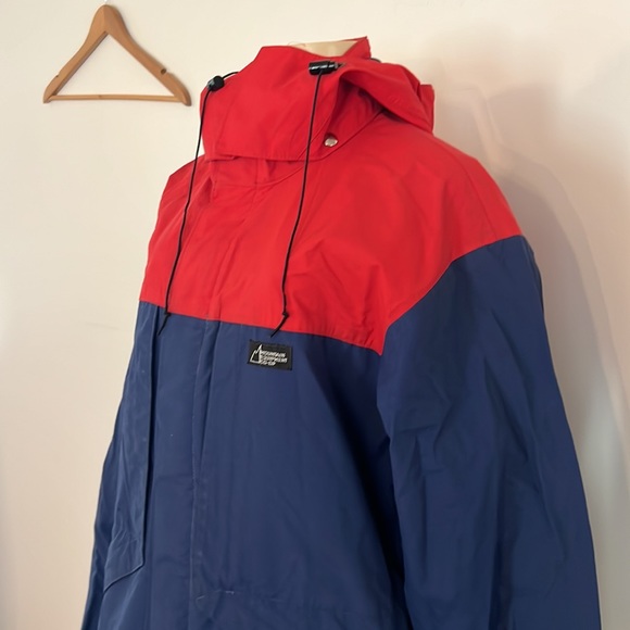 VINTAGE Gore-Tex Mountain Equipment CO-OP Jacket - Size Medium - Picture 2 of 16